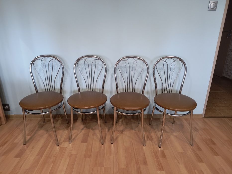 Sprzedam stół i krzesła