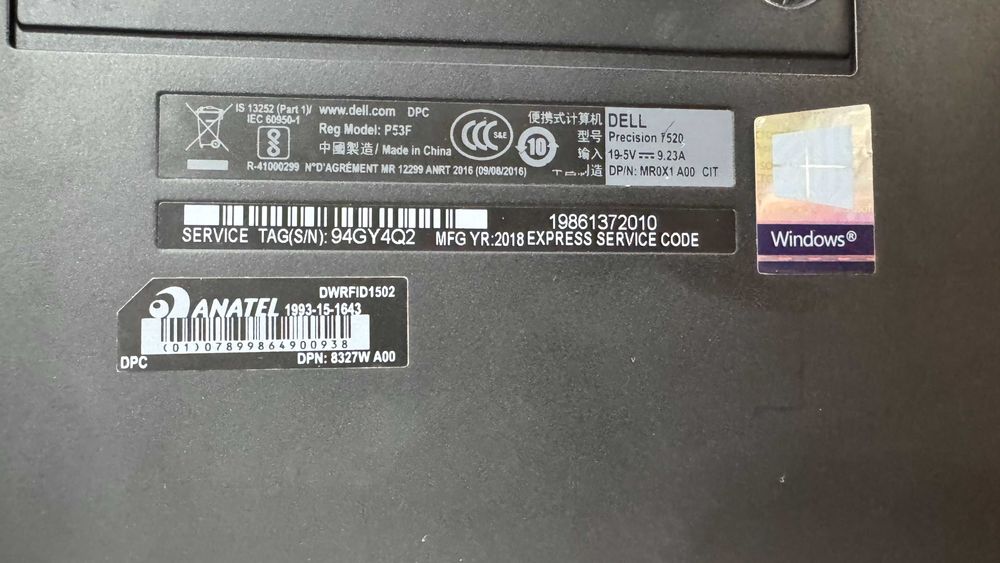 Ноутбук Dell Precision 7520 Intel Core i7-7700HQ/16GB/SSD 256GB/ M1200/FHD IPS