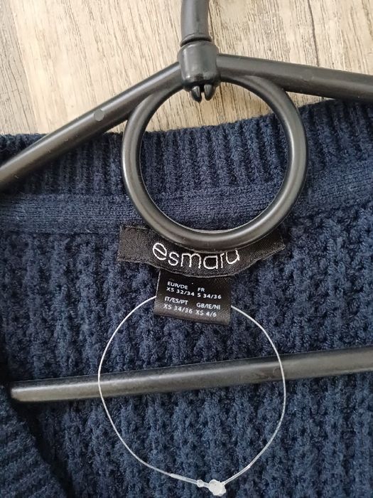 Długi granatowy sweter Esmara 34/36