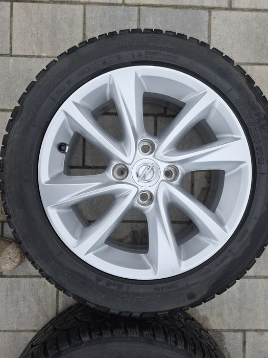 Felgi aluminiowe 16'  4 × 108 do opel corsa F z oponami zimowymi