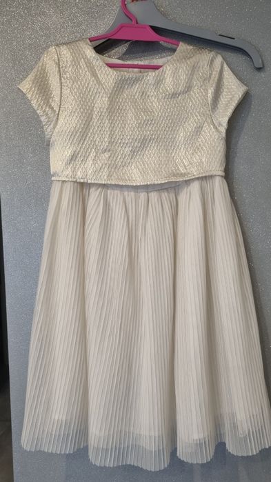 Cudowna sukienka różne uroczystości r. 122/128