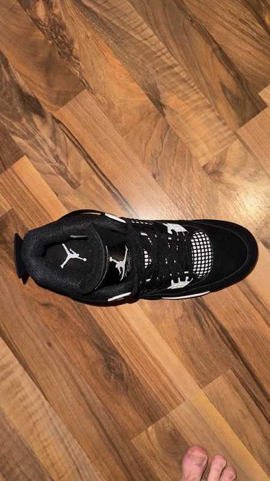 Nike_Air_Jordan_4_Retro_White_Thunder Rozmiar 41