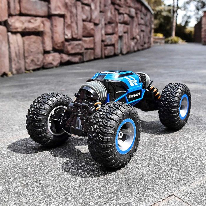 Zdalnie sterowane 4WD RC auto z akumulatorem – Niebieskie