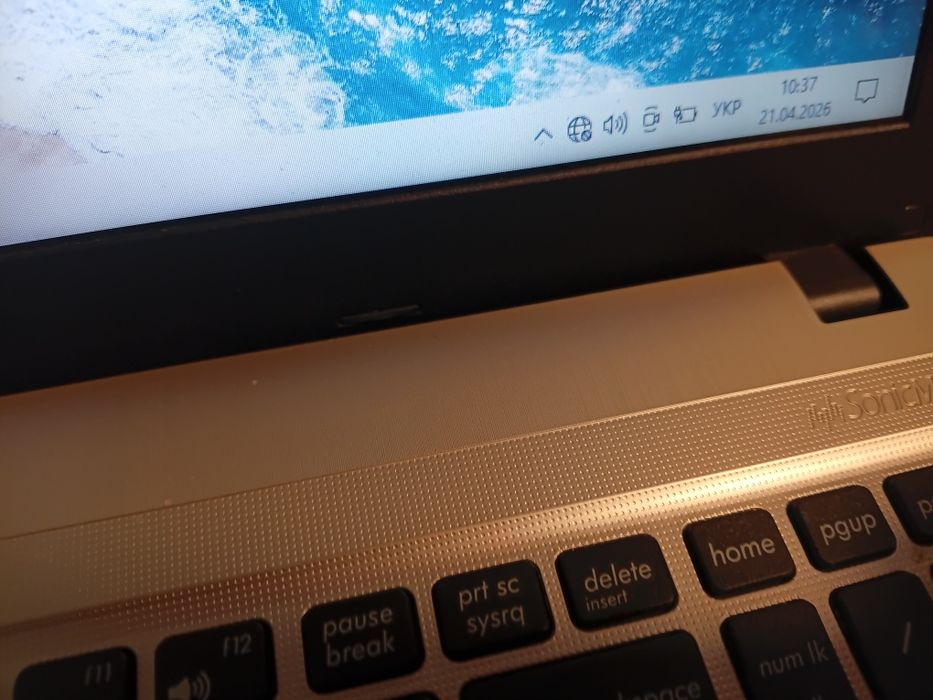 Продам ноутбук Asus X540S. 4/128.