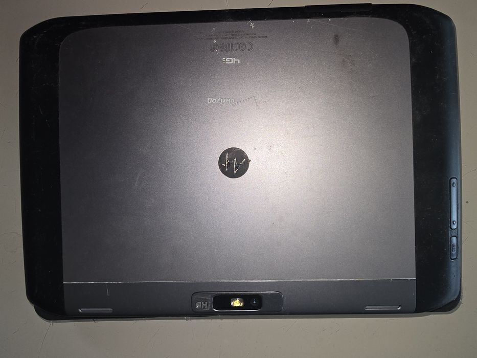 3G CDMA/GSM планшет Motorola Xoom 2 MZ617 16GB