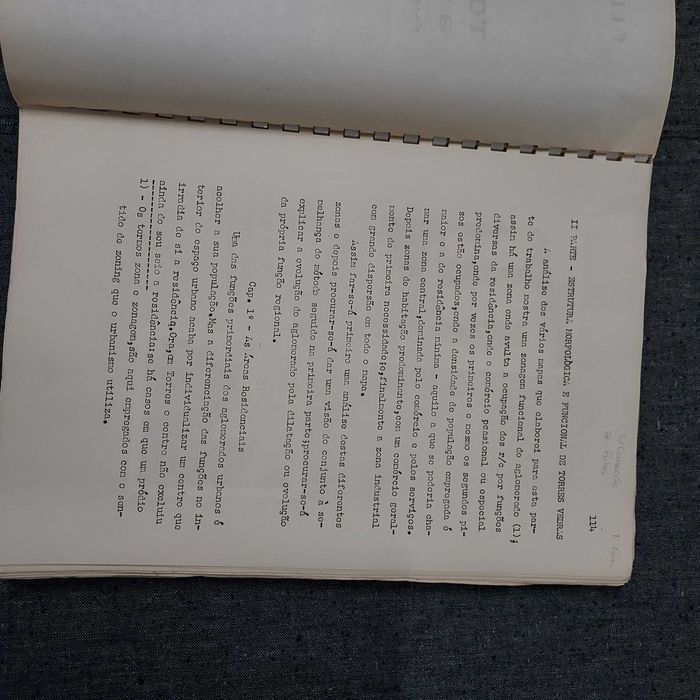 Teresa Barata Salgueiro-Torres Vedras,a Vila Na Região-1970