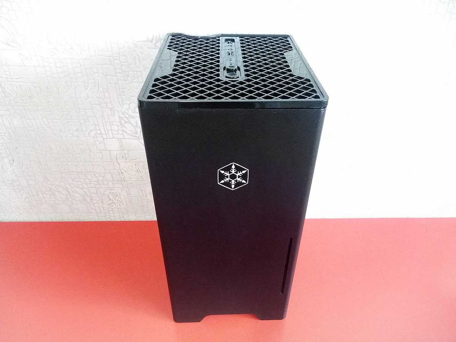 Silverstone FT03-MINI