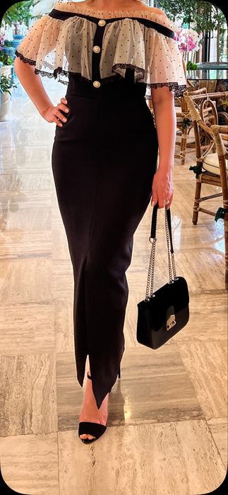 Шикарна вечірня чорна сукня