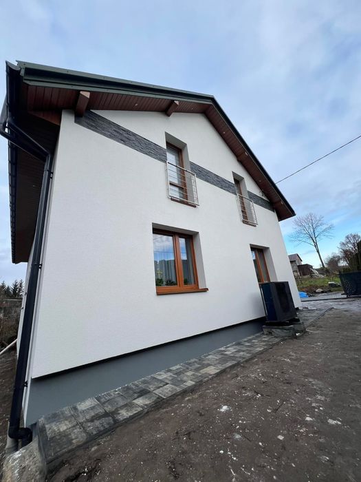 Elewacje, docieplenia, podbitki wolny termin.