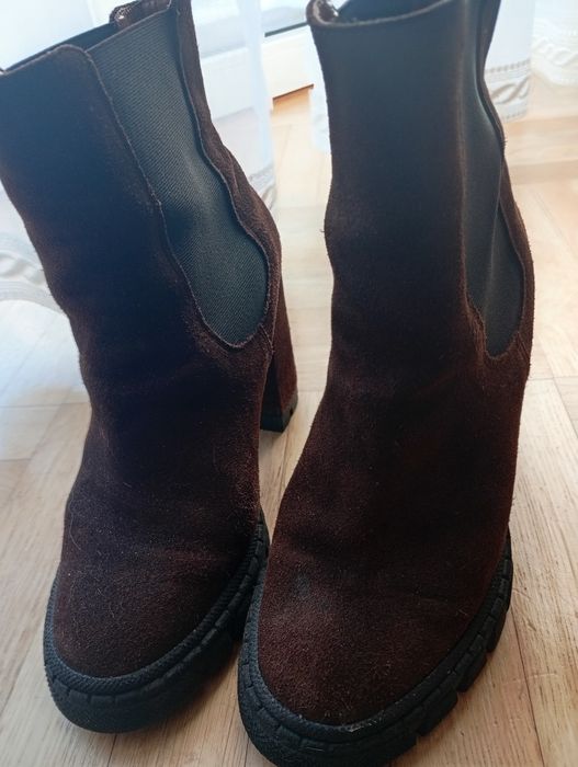 Botki zamszowe Calzado