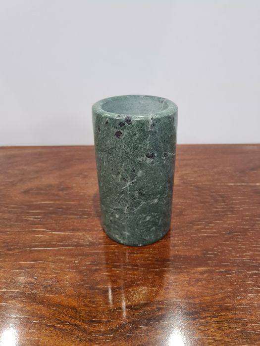 Porta lápis em mármore