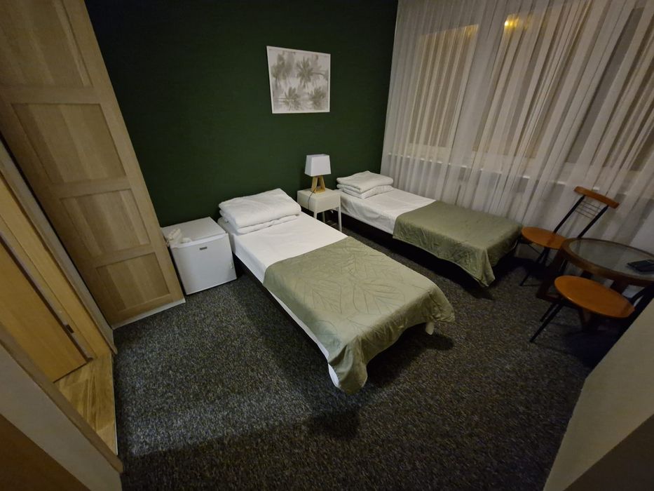 Całoroczne Kwatery pokoje pracownicze z łazienkami