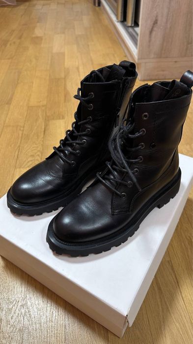 Женские ботинк Estro 37 размера, 23 см