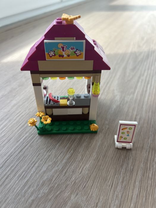 5 conjuntos Lego Friends