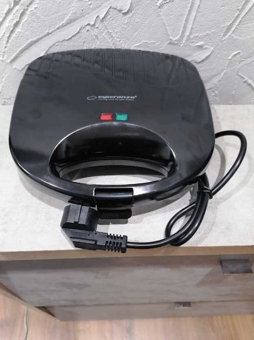 Opiekacz toster grill do kanapek i mięsa 3w1 nieprzywierający