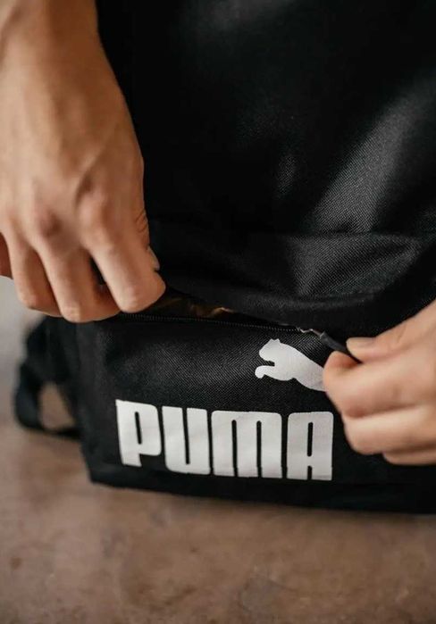 Чорний рюкзак Puma - міцний, легкий, зручний для міста та подорожей