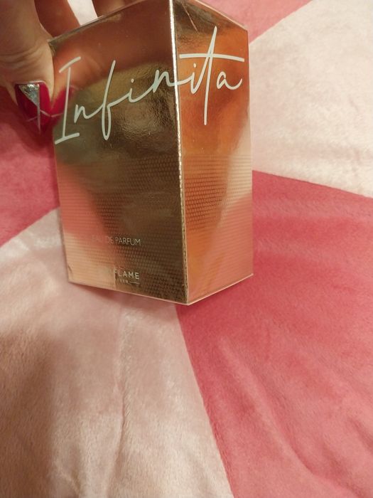 Woda perfumowana Infinita Oriflame
