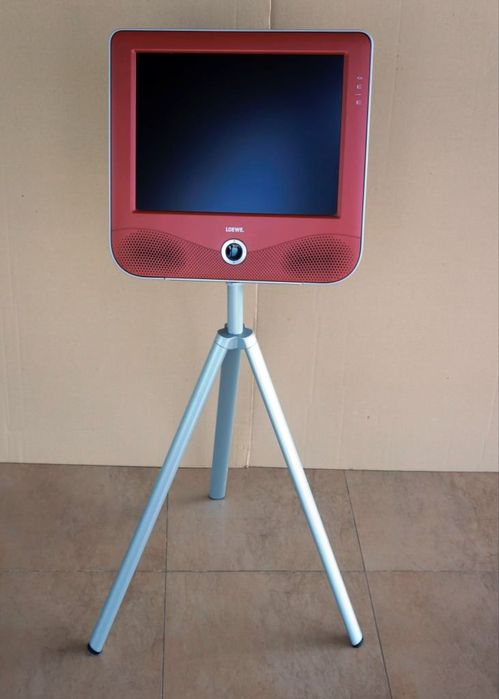 LOEWE Mimo 15 – дизайнерський LCD телевізор