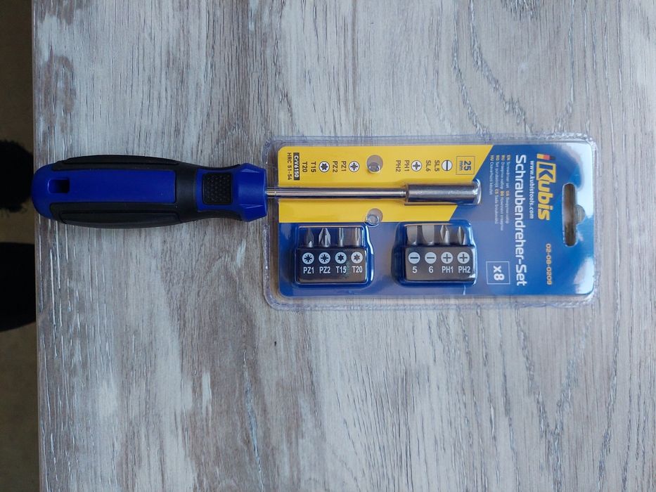 Викрутка 9 насадок