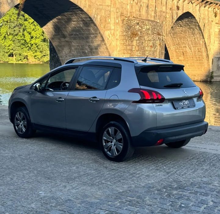 Peugeot 2008 1.6 BlueHDi Style