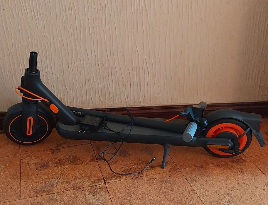 Trotinete XIAOMI electric Scooter 4 GO