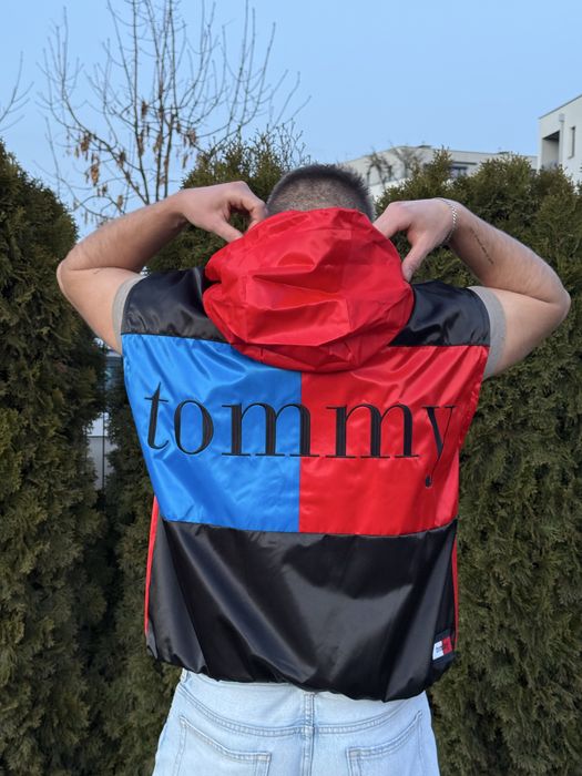 Nowa kurtka z metka tommy hilfiger wiosenna