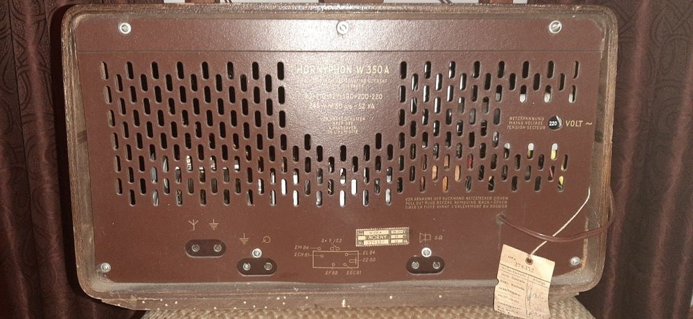 Rádio antigo HORNYPHON