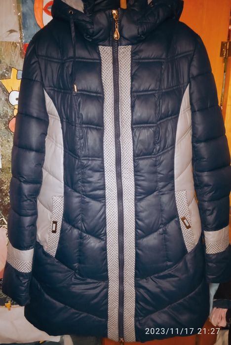 Куртка жіноча 48 р