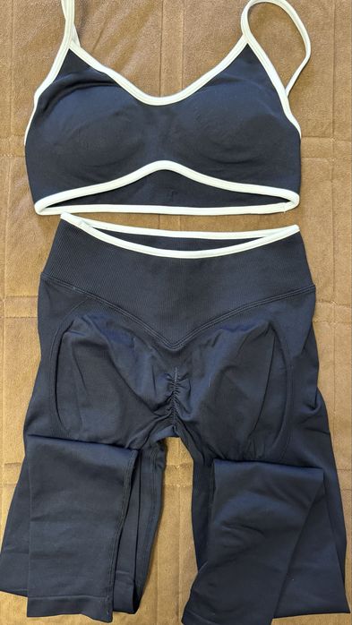 Фітнес костюм жіночий М розмір ( новий )