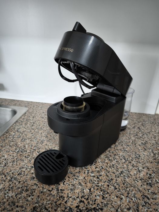 Máquina de Café Nespresso Vertuo Pop Liquorice