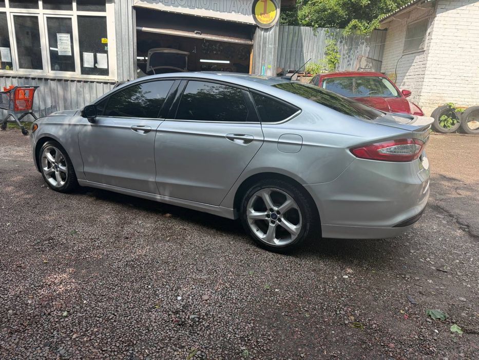 Продаю автомобиль срочно в хорошем состоянии