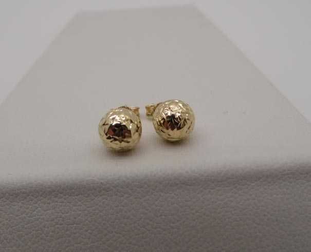 Złote diamntowane kolczyki kulki 7 mm.