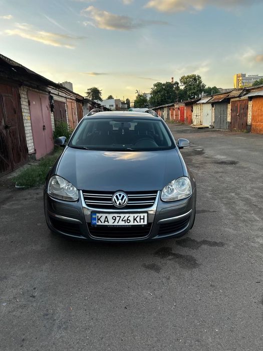 Продам авто Volkswagen Golf 2009