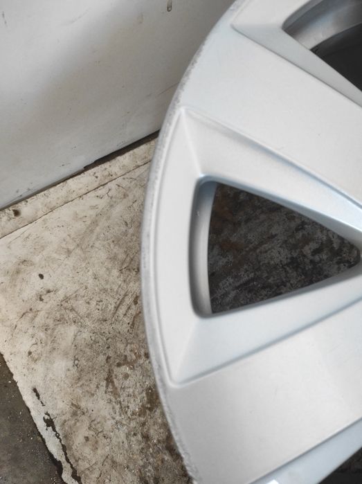 418 Felgi aluminiowe ORYGINAŁ AUDI R 16 5x112 otwór 57,1 Bardzo Ładne