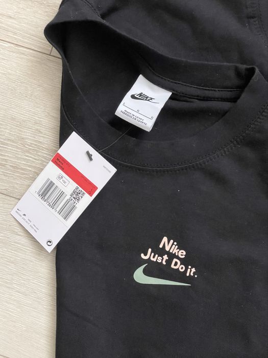 Футболка nike нова