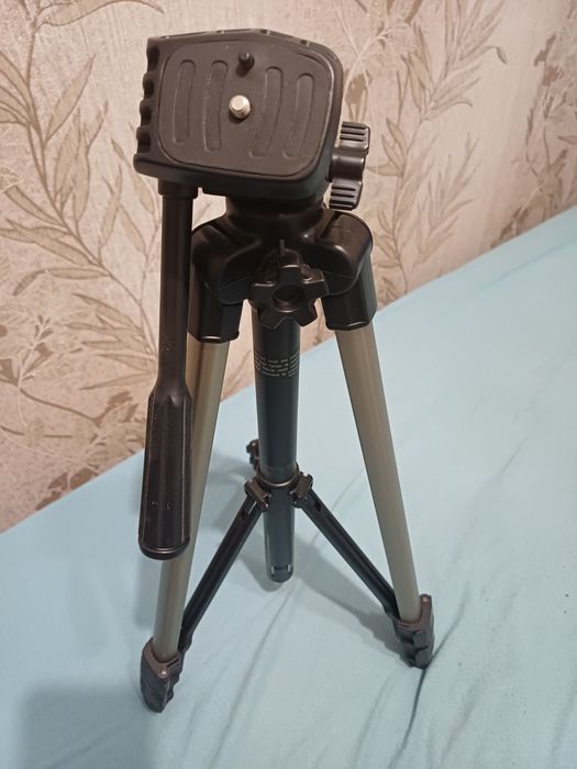 Фотоштатив Velbon