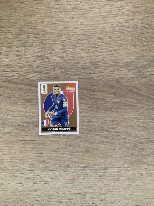 Extra Sticker Mbappé Bronze