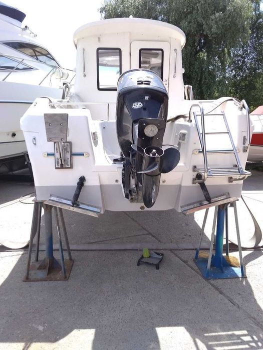 Продам катер Quicksilver Weekend 650