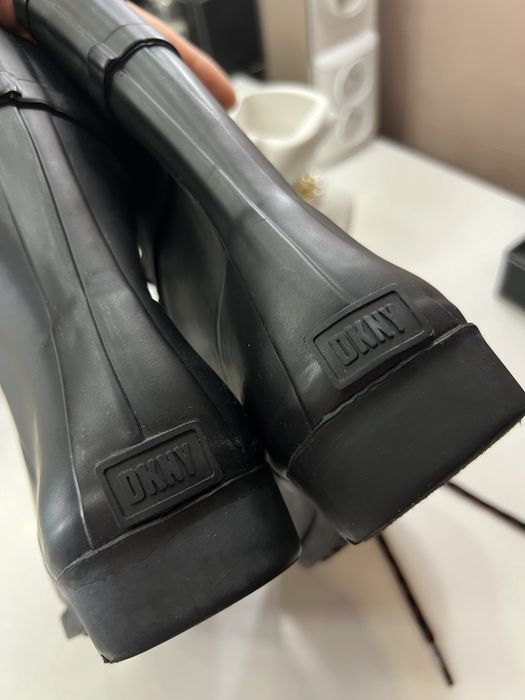 Дощові черевики DKNY резинові