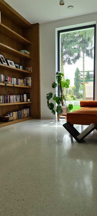 Mikrocement Mikrobeton Lastryko Terrazzo Posadzki Żywiczne  Beton