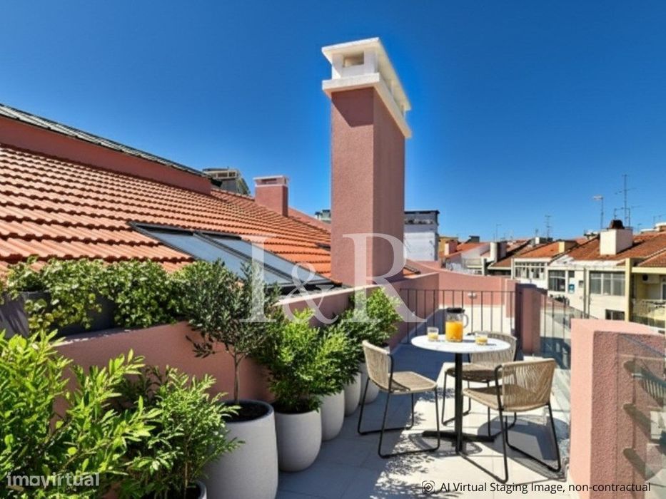 Apartamento T0 com terraço, em Arroios, Lisboa