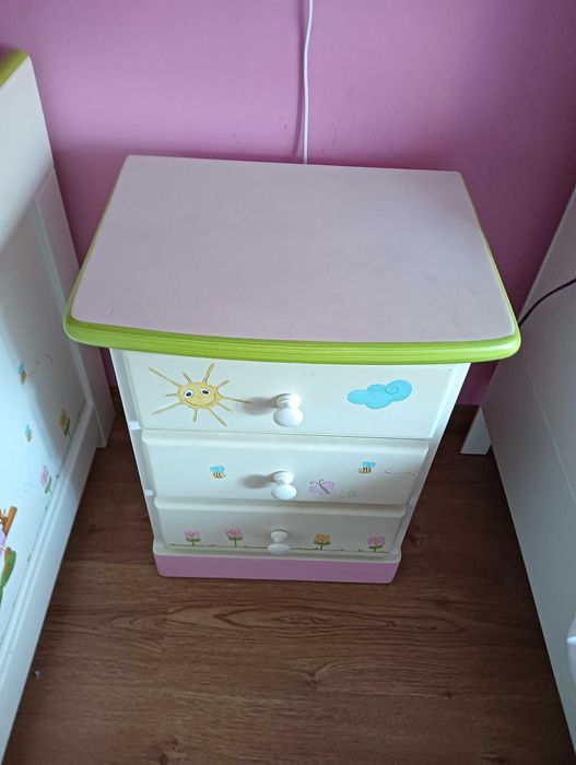 Cama estúdio dupla + mesa cabeceira