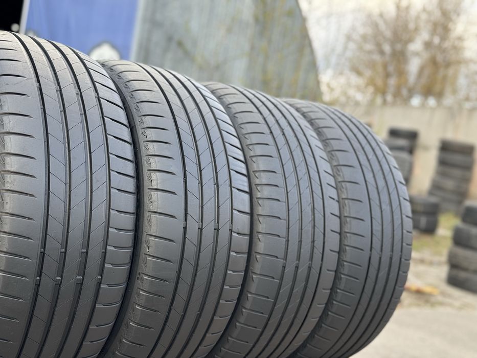 Шини Літні 4шт 225/45 R18 Bridgestone Turanza T005