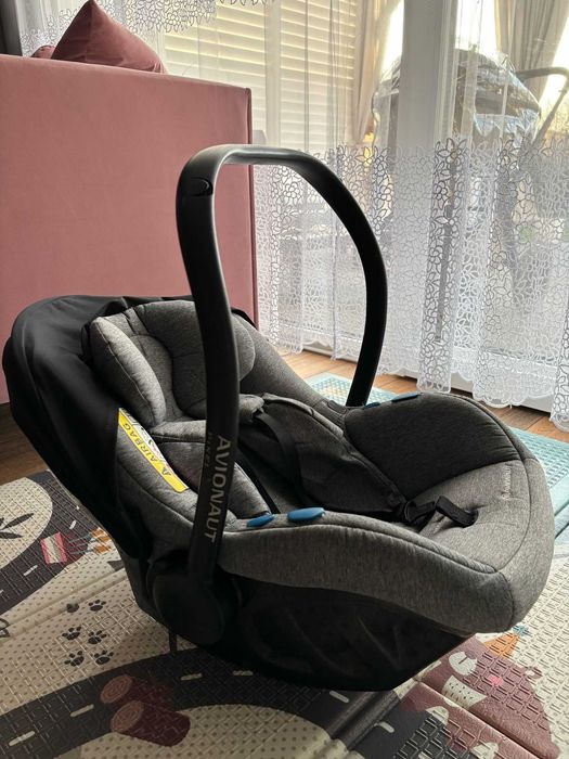 Fotelik Pixel Avionaut i-size 0-13kg
