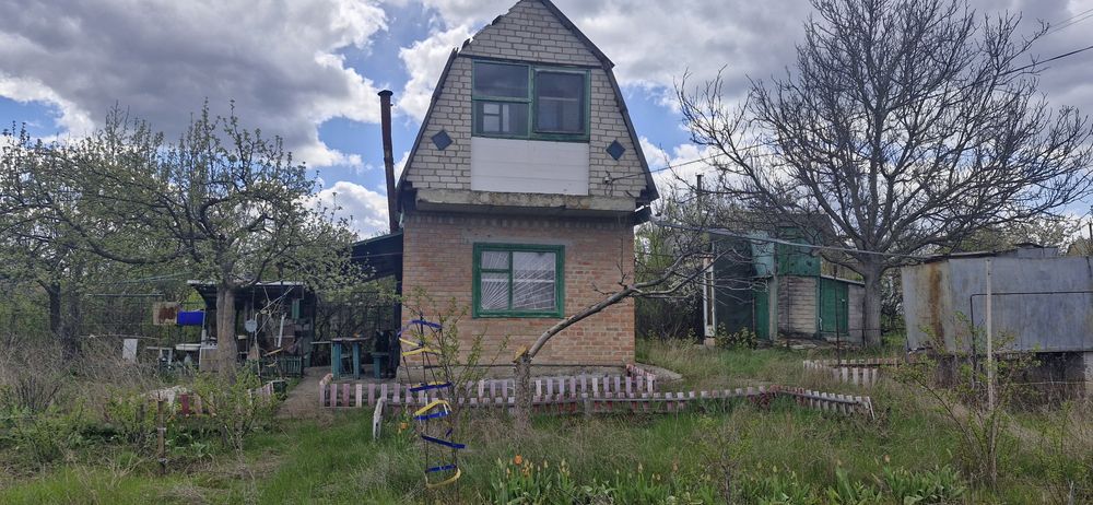 Продам дачну ділянку
