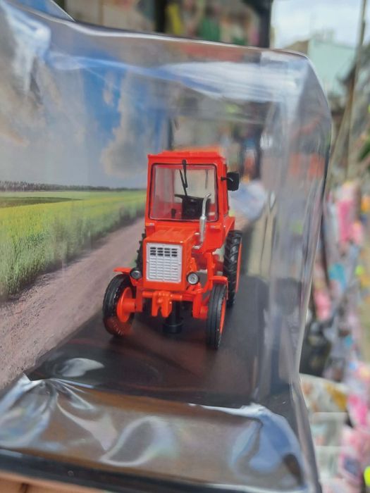 T-25A 1:43 Kultowe Traktory nr 36
