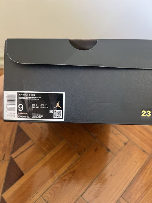 Air Jordan 1 Mid