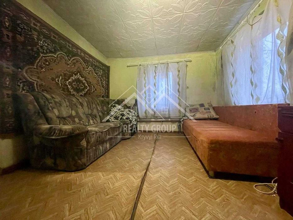 Продаж будинку по вул. Купріна