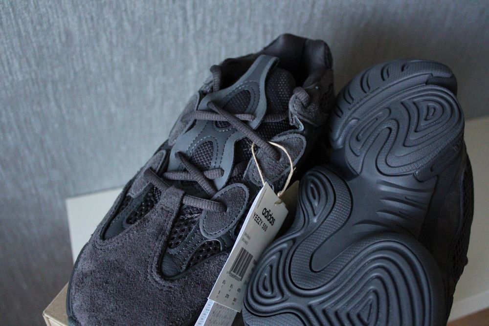 Ténis adidas Yeezy 500 Utility Black