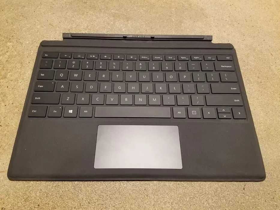 Promoção Surface pro 7 plus= Pro 8 - I7 16 256GB, Teclado e Caneta